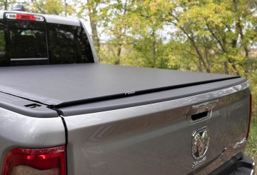 2019-2026 RAM 1500, W/O RamBox, W/O Multi-Tailgate, Access Vanish® Roll-Up Tonneau Cover